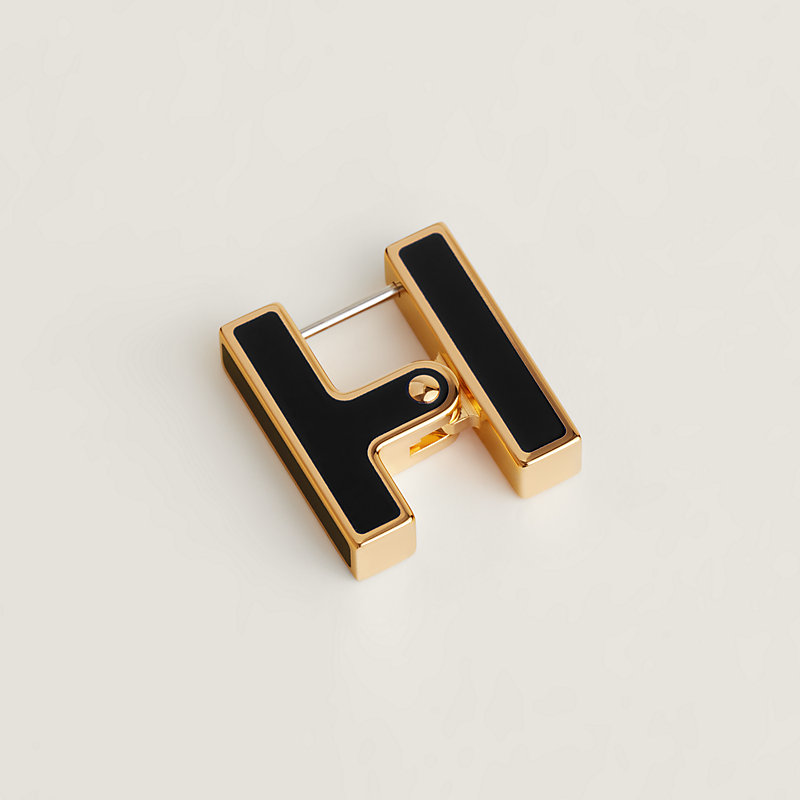 HERMES エルメス　シングルピアス シングルピアス 《H》 - ブラック | Hermès - エルメス-公式サイト
